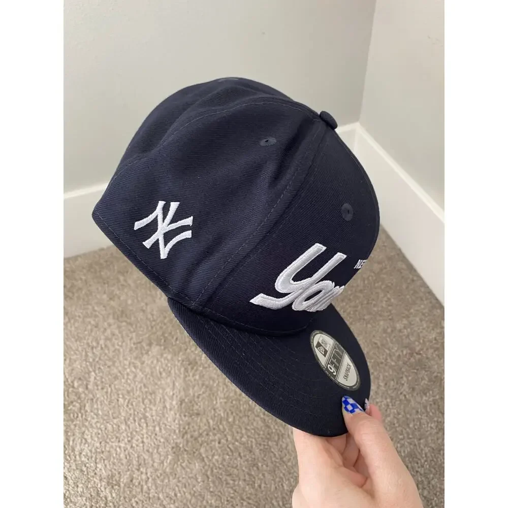 New New Era New York Yankees Team Script Navy 9FIFTY Snapback Hat